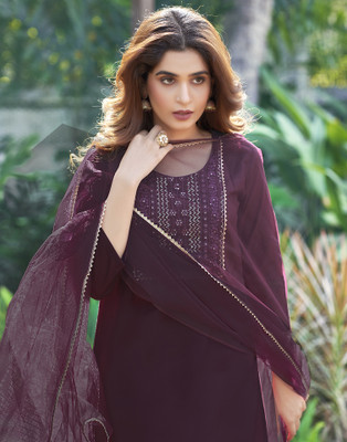 Skylee Women Kurta Pant Dupatta Set