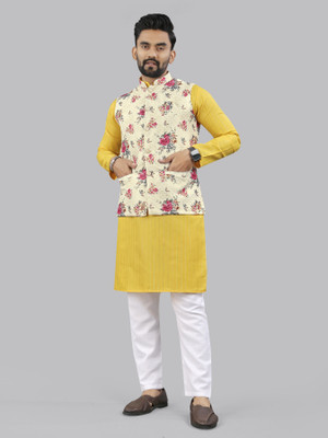 Krishiv Men Kurta Pyjama Ethnic Jacket Set