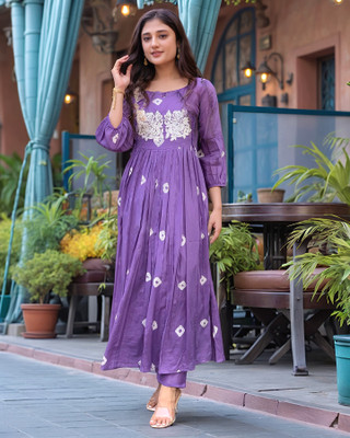 Tasrika Women Kurta Pant Set