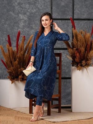 Gosriki Women Kurta Pant Set