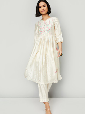 MAX Women Kurta Pant Set