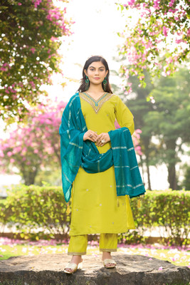 Valam Enterprise Women Kurti Dupatta Set