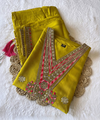 DERIFA Women Kurti Pant Dupatta Set
