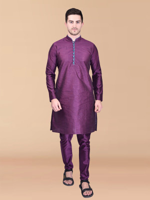 Svatantra Men Kurta Pyjama Set