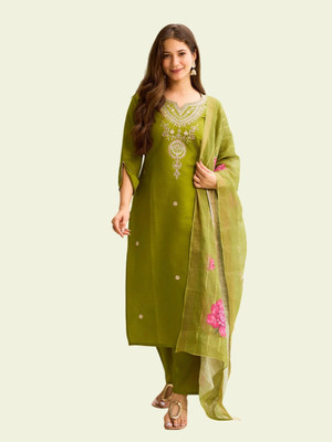 KOTRONS Women Kurti Pant Dupatta Set