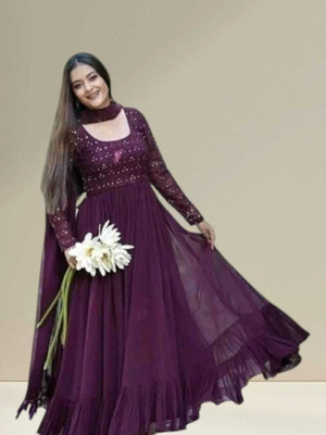 NAVLIK Women Kurta Pant Dupatta Set
