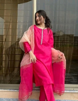 FOXDX Women Kurti Pant Dupatta Set