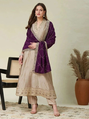 The Kriyanshi Fashion Women Kurta Pant Dupatta Set