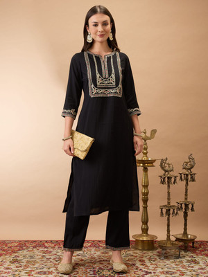 Globus Women Kurta Pant Set