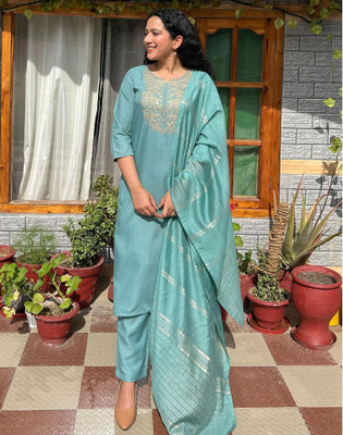 Skylee Women Kurta Pant Dupatta Set