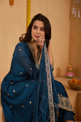 f cloth Women Kurta Pant Dupatta Set