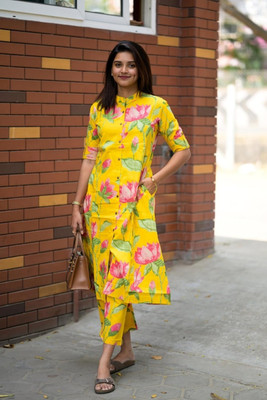 Madhusudan Women Kurti Pant Set