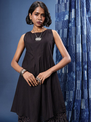 Taavi Women Kurta Palazzo Set