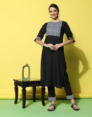 Divastri Women Kurta Pant Set