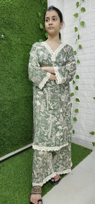 Anusa Women Kurti Pant Set