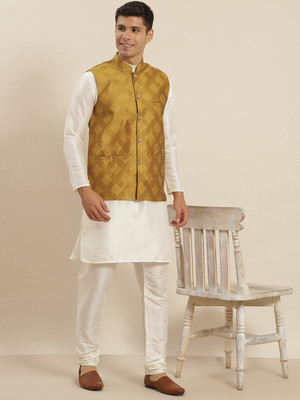 SOJANYA Men Kurta Churidar Ethnic Jacket Set