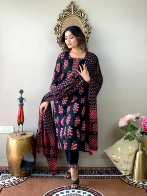 PSAkurti Women Kurta Pant Attached Dupatta Set