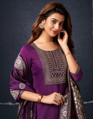 Skylee Women Kurta Pant Dupatta Set