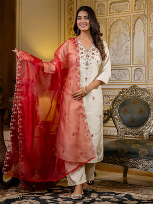RANGTARA Embroidered Kurta, Trouser/Pant & Dupatta Set