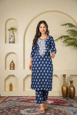 Mehsoos Women Kurta Pant Set