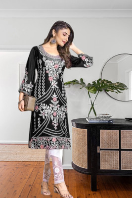 Goratic Enterprise Women Kurta Pant Set