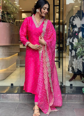 PILUDI Women Kurti Pant Dupatta Set