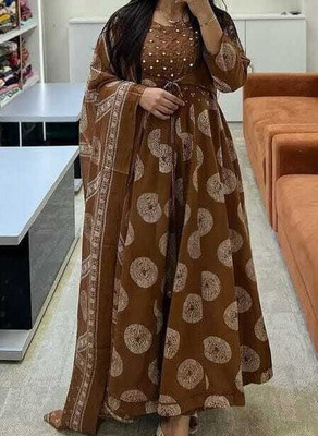 Himaksh Collection Women Kurti Pant Dupatta Set