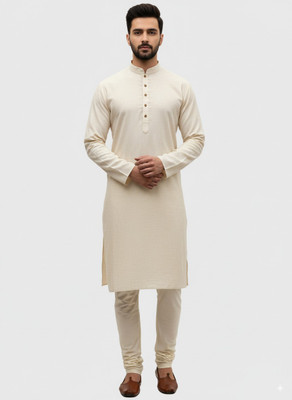 Amayra Men Kurta Pyjama Set
