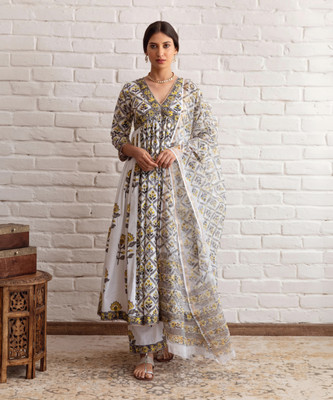 Leriya Fashion Women Kurti Pant Dupatta Set