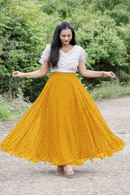 GUNHILD Women Crop Top Skirt Set