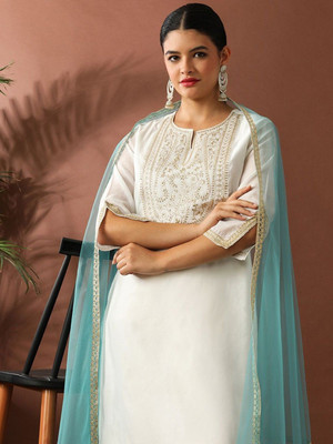 AVANSHEE Women Kurta Pant Dupatta Set
