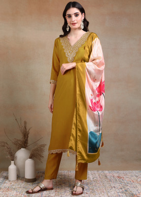 DSK STUDIO Women Kurta Pant Dupatta Set