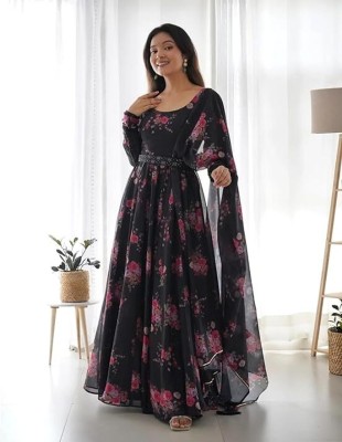 ROYORA FASHION Anarkali Gown(Black)