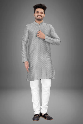 TRUST OUS Men Kurta Churidar Set