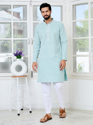 See Designs Men Embroidered Straight Kurta(Blue)