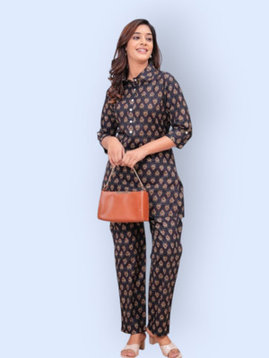 HouseOfCommon Women Kurta Pyjama Set