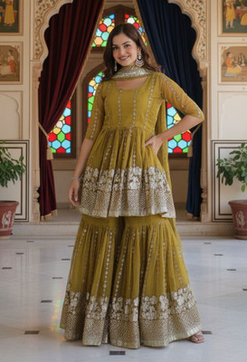 Dwarros Women Kurta Sharara Dupatta Set