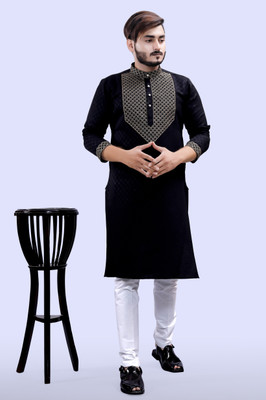 Tibra Collection Men Kurta Pyjama Set