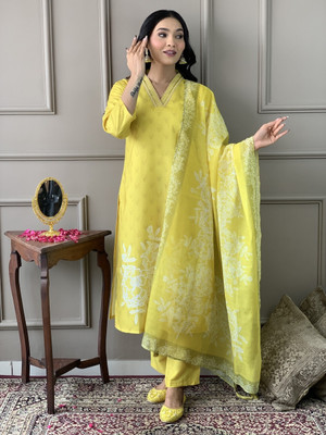 JAPNAAM Embroidered Kurta, Trouser/Pant & Dupatta Set