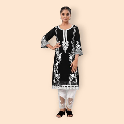 The Snizvi Women Kurta Pyjama Set