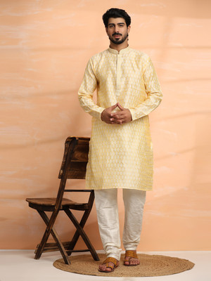 SKAVIJ Men Kurta Pyjama Set