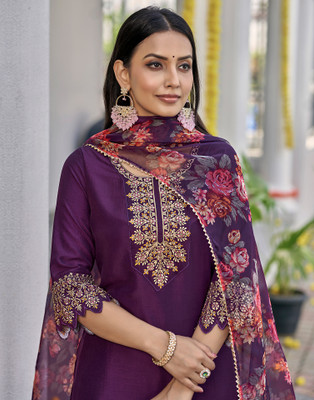 Skylee Women Kurta Pant Dupatta Set