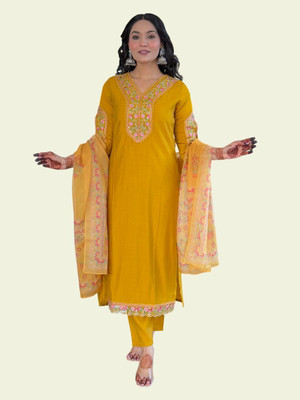 KOTRONS Women Kurti Pant Dupatta Set