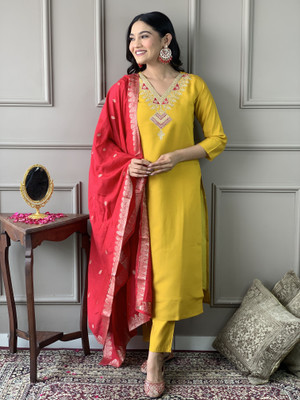Tylissa Women Kurti Pant Dupatta Set