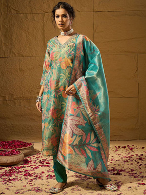 ANOUK Women Kurta Pyjama Set