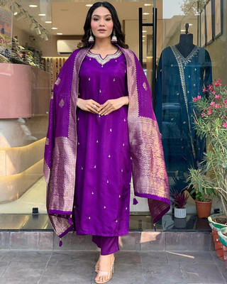 STAVROZ FASHION Embroidered Kurta, Trouser/Pant & Dupatta Set