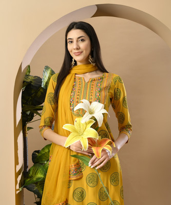 Divastri Women Kurti Pant Dupatta Set