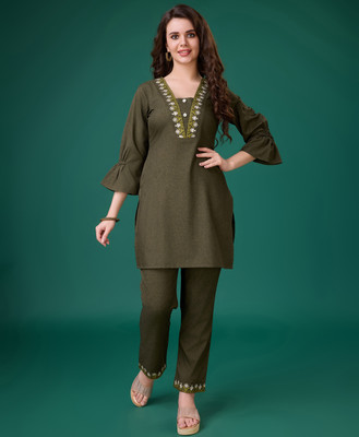 MOJILAA Women Kurti Pant Set