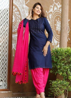 A K TEXTILE Women Kurta Patiala Set