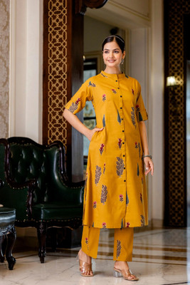 Gosriki Women Kurti Pant Set